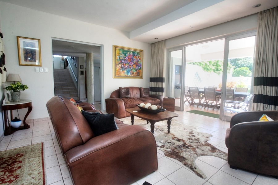 4 Bedroom Property for Sale in Summerstrand Eastern Cape